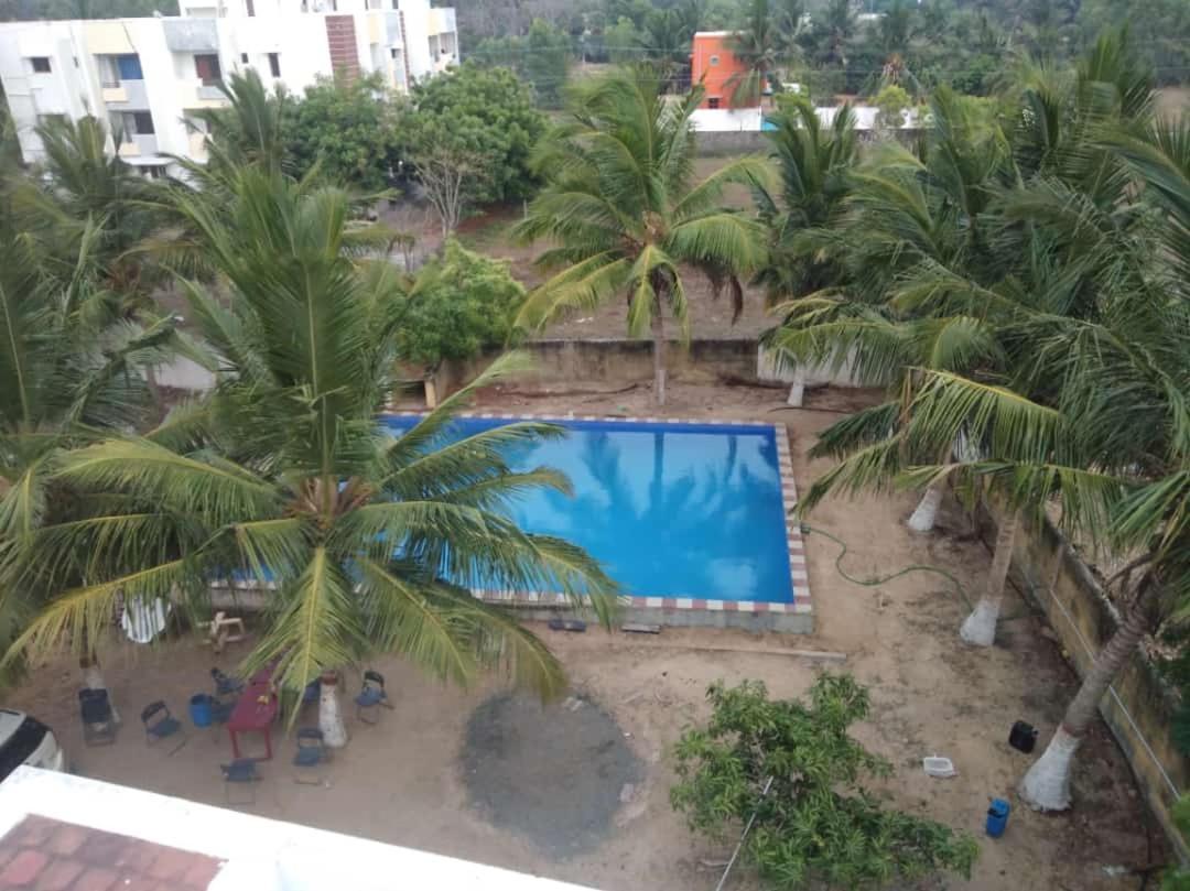 Olive Resort - Spacious 7 Bhk Ac Rooms With 1 Acre Garden, Swimming Pool And Outdoor Games Chennai Exterior photo